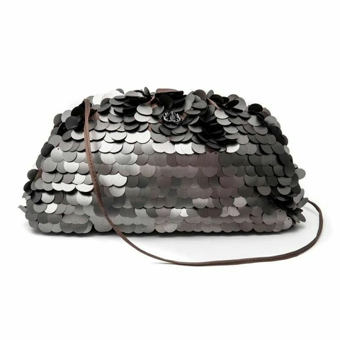 BOLSA MAXI POUCH EM PAETÊS