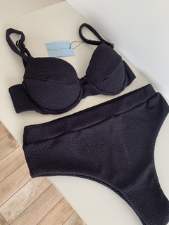 Biquíni Marina Hot Pants Texturizado