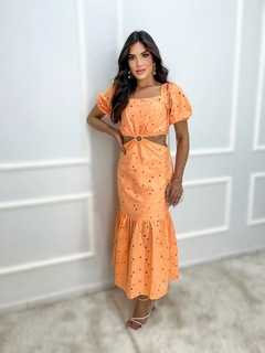 Vestido recorte