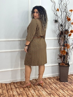 Vestido plus Decote - comprar online