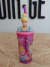 Vaso con bombilla personaje en internet