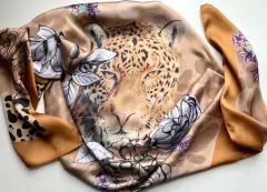 LENÇO ONÇA OURO na internet