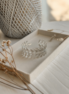 PULSERA HOJAS SILVER - comprar online