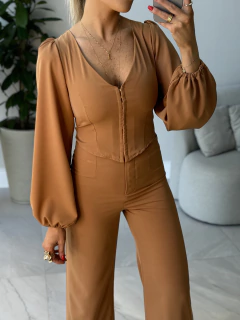 Imagem do Blusa Emily Caramelo