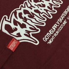 Camiseta Goth Supply Night Run - Skate shop Los Santos