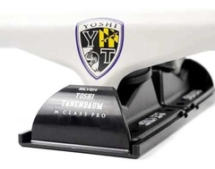 Imagem do Truck Silver Pro Model Yoshi Tanenbaum 139mm