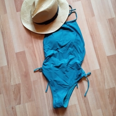 Escote en espalda- Aerie talla CH