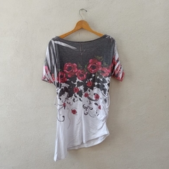Blusón floreado- Towes Talla M - comprar en línea