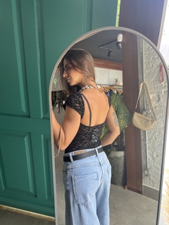 Blusa Renda Aveludada na internet