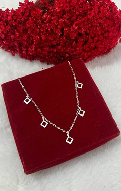 Colar Choker de Losango