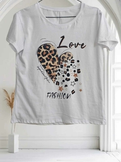 REMERA LOVE FASHION - comprar online