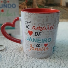 CANECA POLIMETRO COM ALÇA DE CORAÇÃO 325 ML