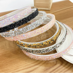 TIARA GLAM na internet