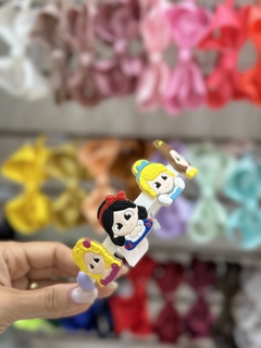 TIARA PRINCESAS CLÁSSICAS - Gabriela Laços
