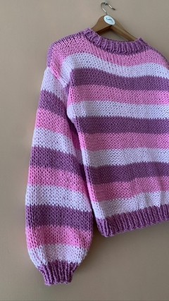Sweater rosa y lavanda en internet