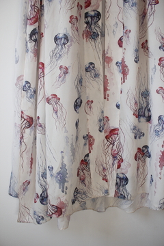 Kaftan Fernanda Longo Água Viva - Trama