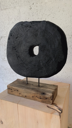 Escultura Truda - comprar online