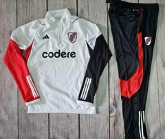 Conjunto River