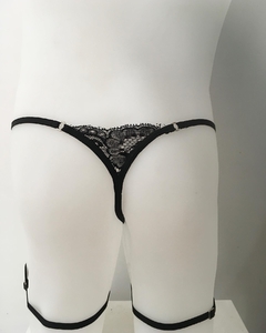 Arnes liguero con tanga encaje en internet