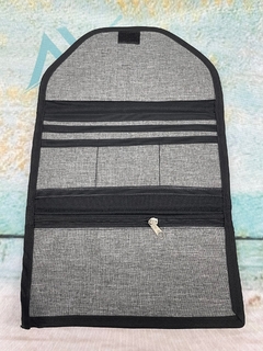 Art. 143 Billetera dama cordura en internet