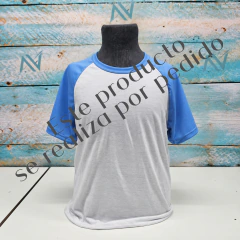 Art. 121 remera ranglan blanca y celeste