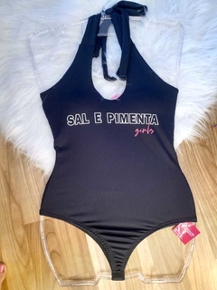 Body Sal e Pimenta frente única na internet