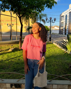 Cropped Pois Diga na internet