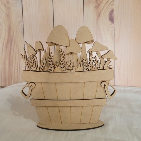 Cesta con hongos
