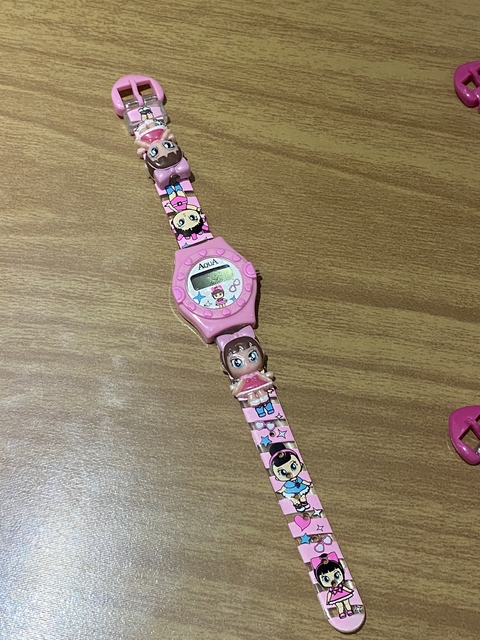 Relógio infantil Bonequinha