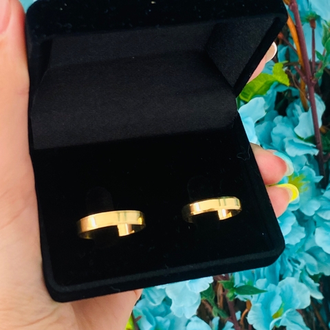 Par de Aliança Quadrada