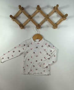 BLUSA COM FLORZINHAS CANELADA - comprar online