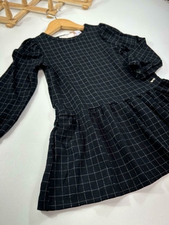 VESTIDO PONTILHADO