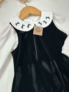 VESTIDO DE VELUDO COM GOLINHA - Mini Look