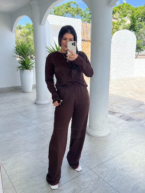 Conjunto Moletinho Marrom