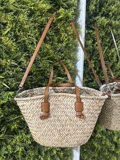 Bolsa de palha com couro