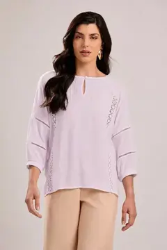 BLUSA CLARA COM NERVURAS - comprar online