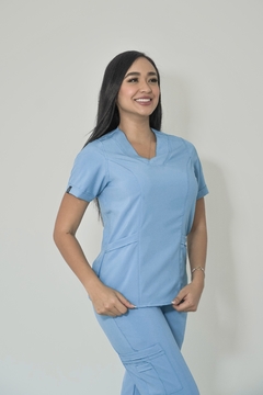 Celeste bebe - Antifluido licrado - comprar online