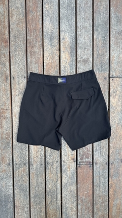 Bermudas Retrô conceito Preto na internet