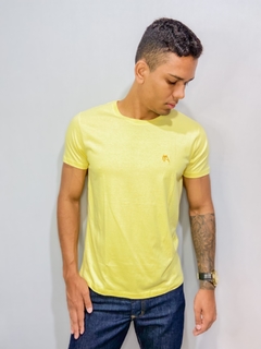 CAMISETA BÁSICA Amarela