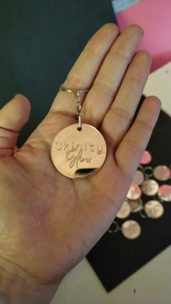 Imagen de Llaveros de Acrílico ESPEJADO (Rosa Gold)- 4 cm