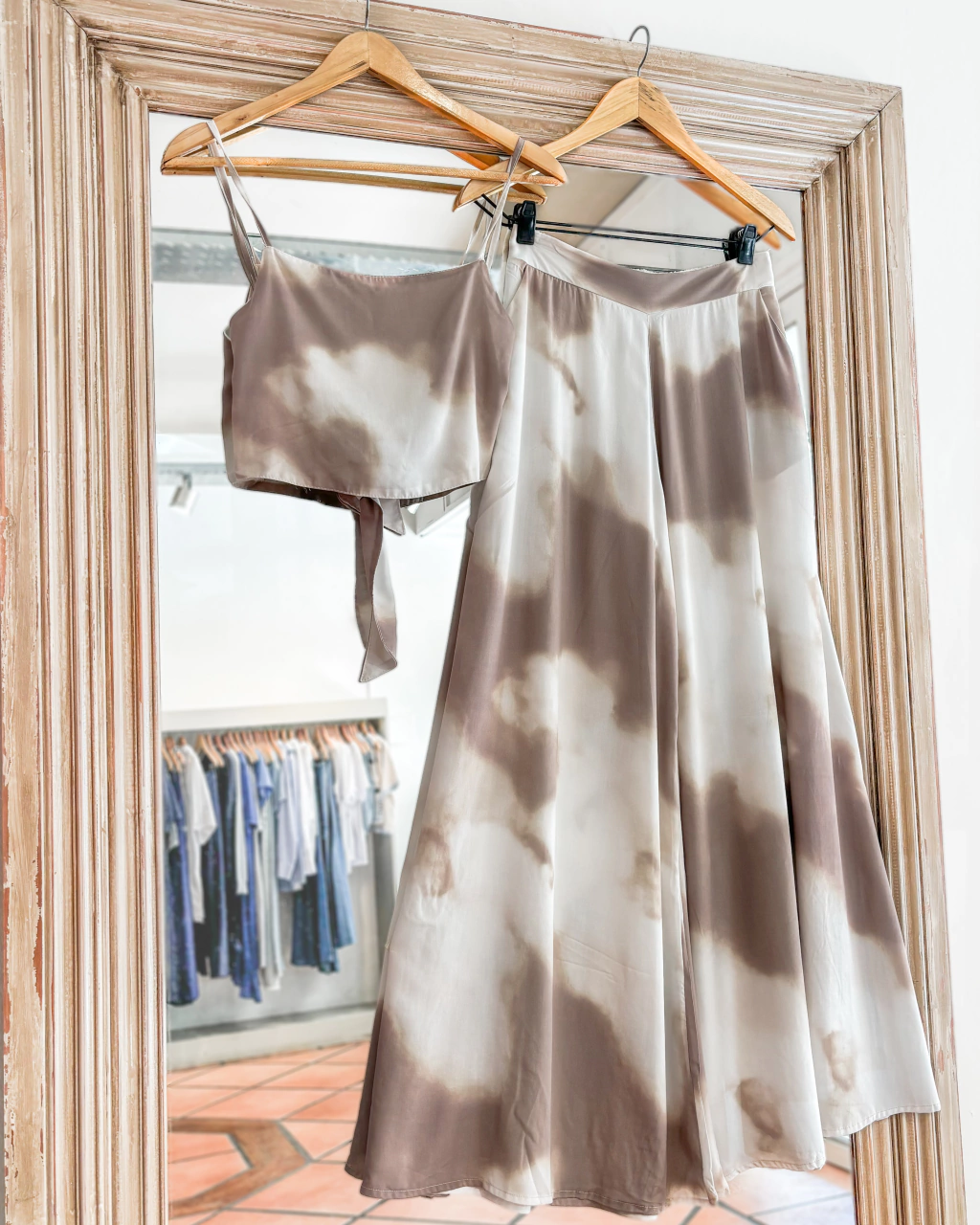 Conjunto Mona Aura