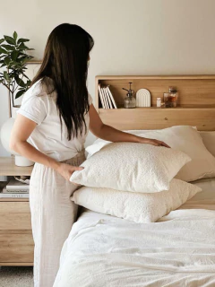 ALMOHADON BOUCLE - MILLIE MULLER Home & Deco