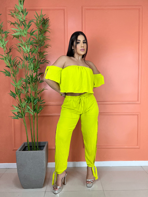 CONJUNTO CALÇA JOGGER COM AMARRAÇÃO E CROPPED - 51309