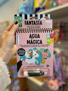 Agua Mágica libro Water Wow - Azul Clarito