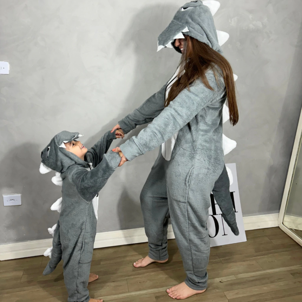 Macacão Dinossauro em fleece