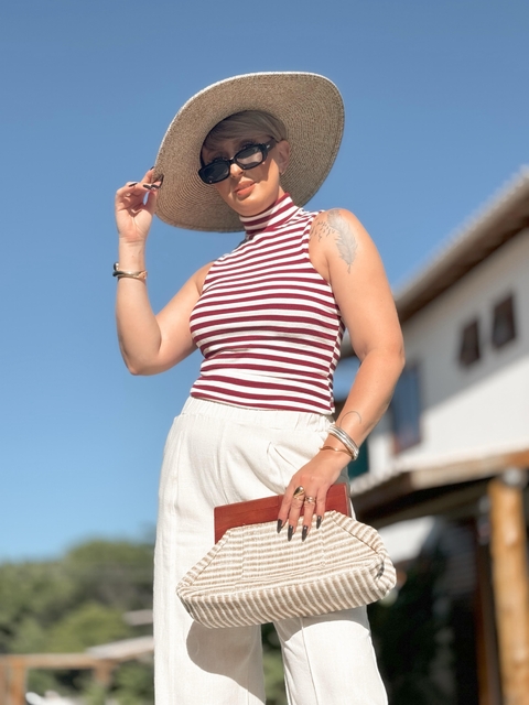 regata gola alta canelada listrada - Marsala com branco