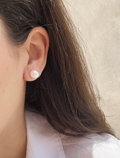 Brinco pérola G banhado a Ouro 18k na internet