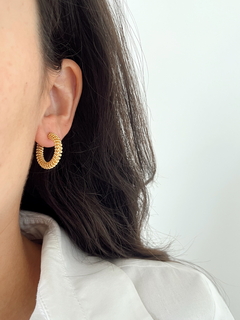 Brinco argola bolinhas banhado a Ouro 18k - comprar online