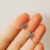 Aros pasante estrellita de mar con detalle en puntillismo plata 925