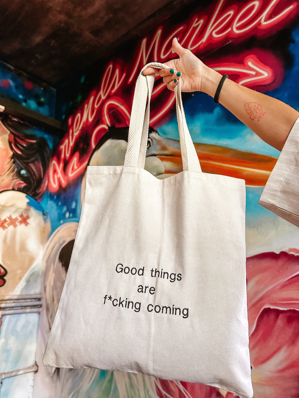 TOTE BORDADA GOOD THINGS